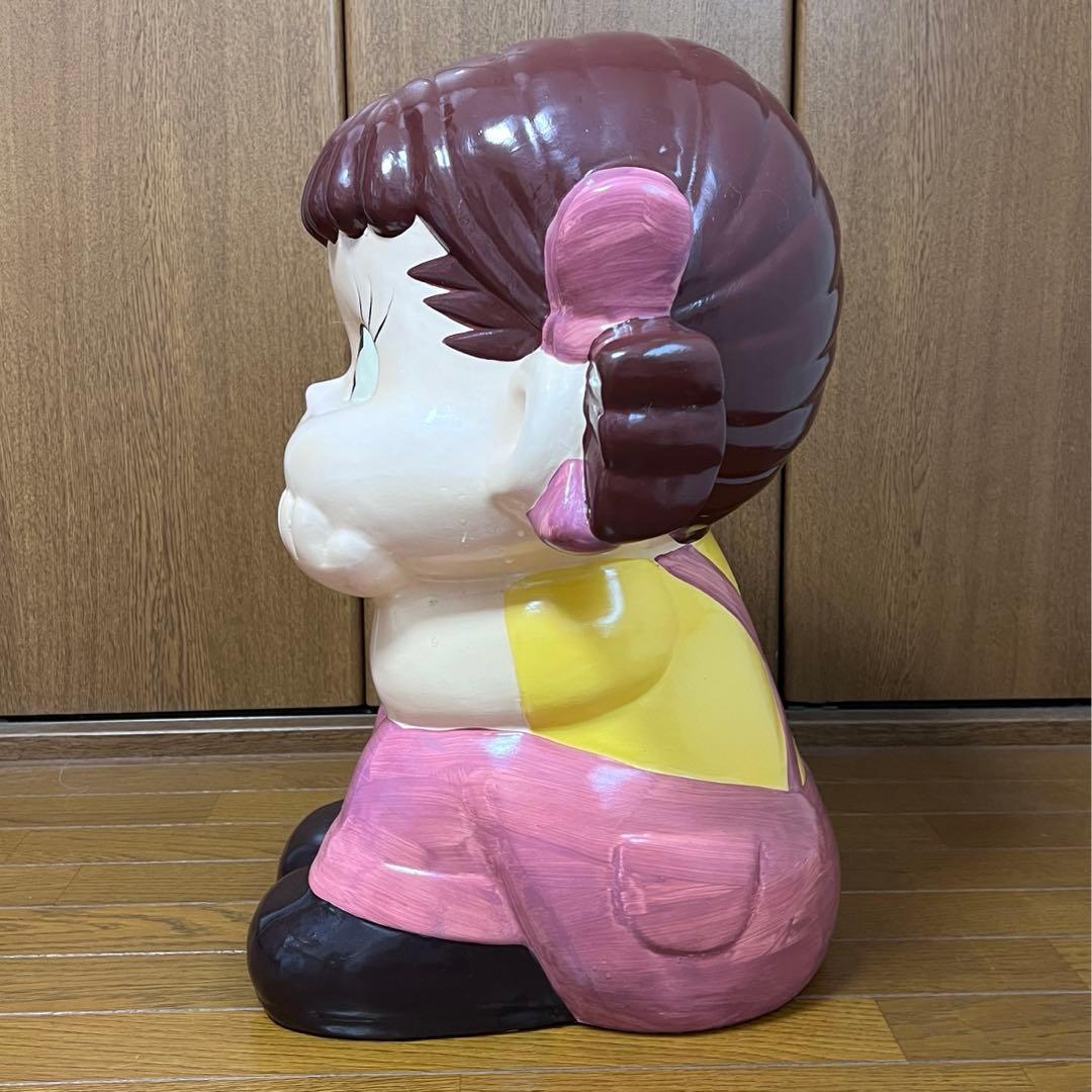 ペコちゃん 陶器製 特大人形 非売品 - メルカリ