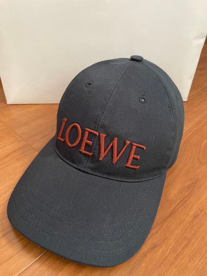 【新品】LOEWE キャップ　レディース　Sサイズ LOEWE ロエベ コットンキャップ/6パネルキャップ/LOEWE CAP レディース