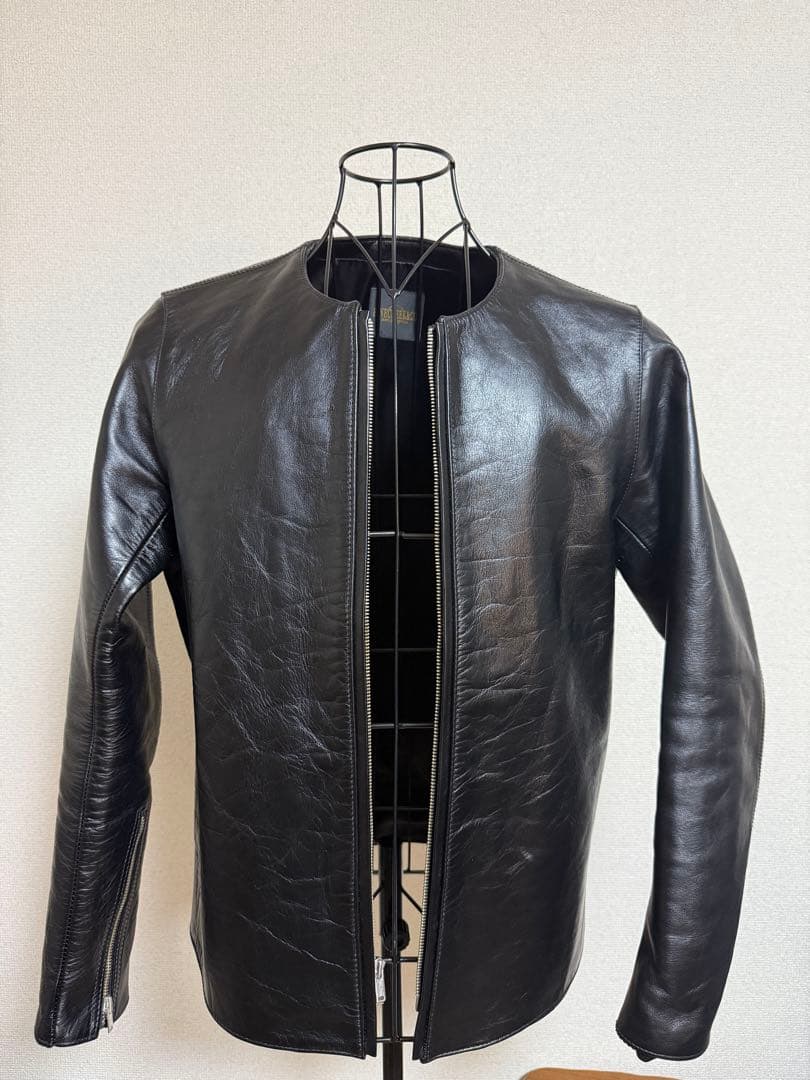 【室内試着のみ・タグ付】FINE CREEK LEATHERS Bud 40馬革 室内試着のみ・タグ付】FINE CREEK LEATHERS Bud 40馬革 - メルカリ