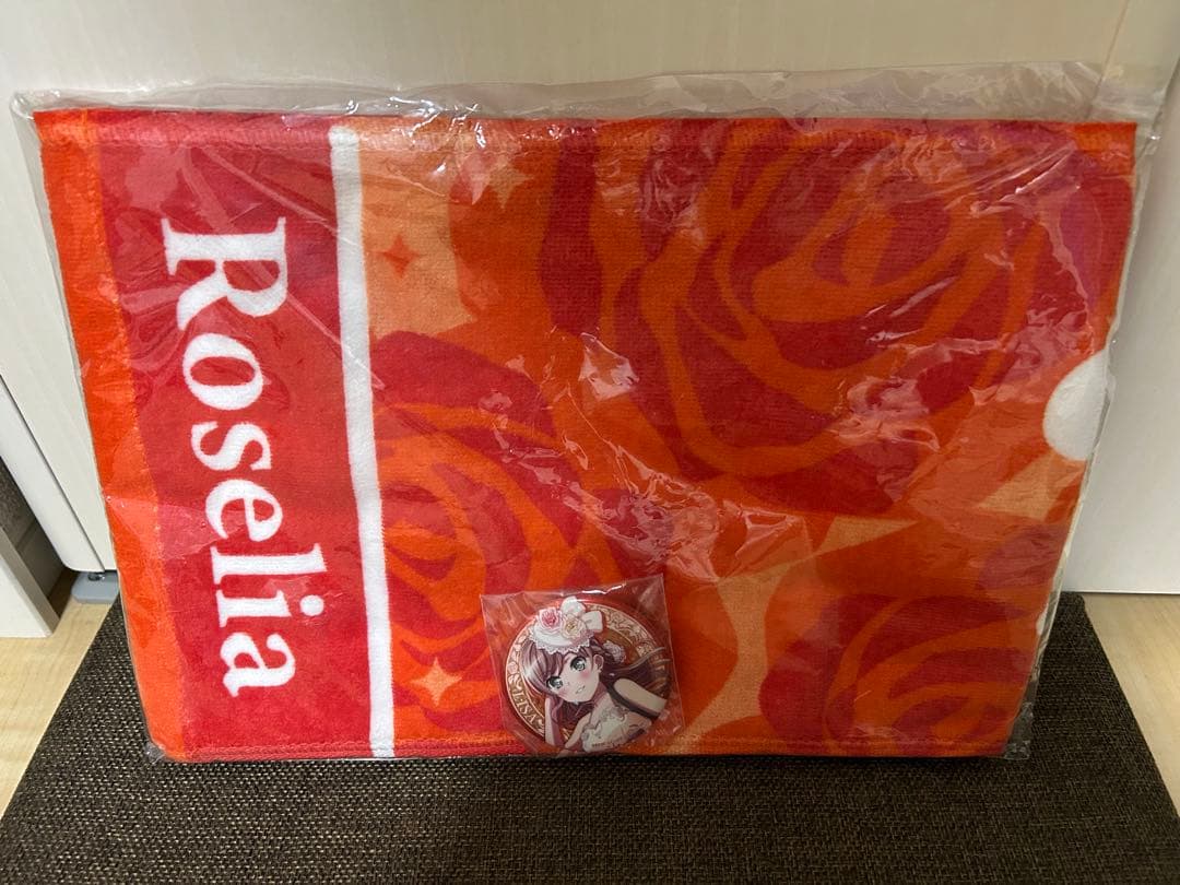 バンドリ 今井リサ タオル缶バッジ(flamme/Wasser)