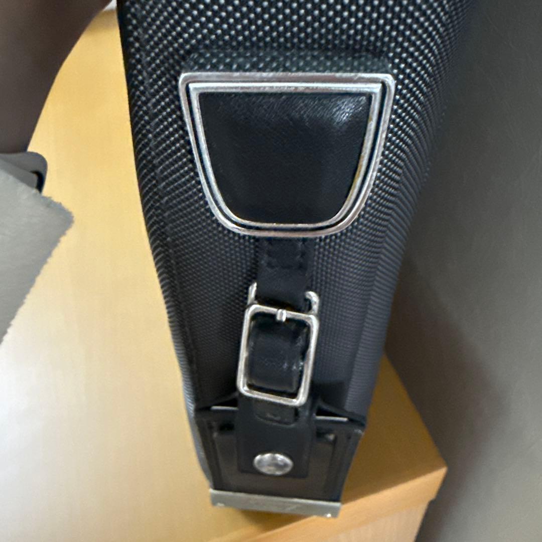 TUMI（トゥミ） ARRIVÉ（アライヴ） ハミルトン・スリム・ブリーフ