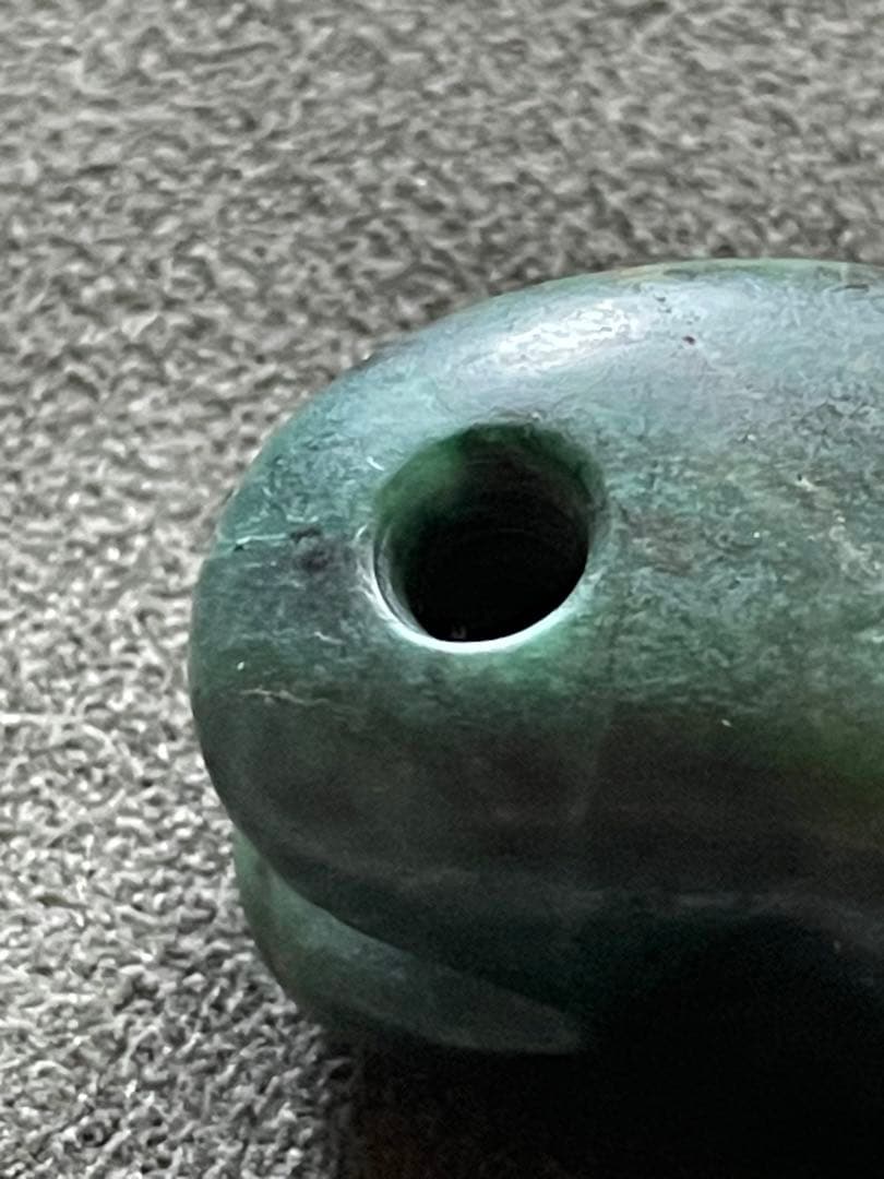 古墳時代前期 合わせ勾玉 翡翠 飛騨翡翠 碧玉 出土品。 - メルカリ