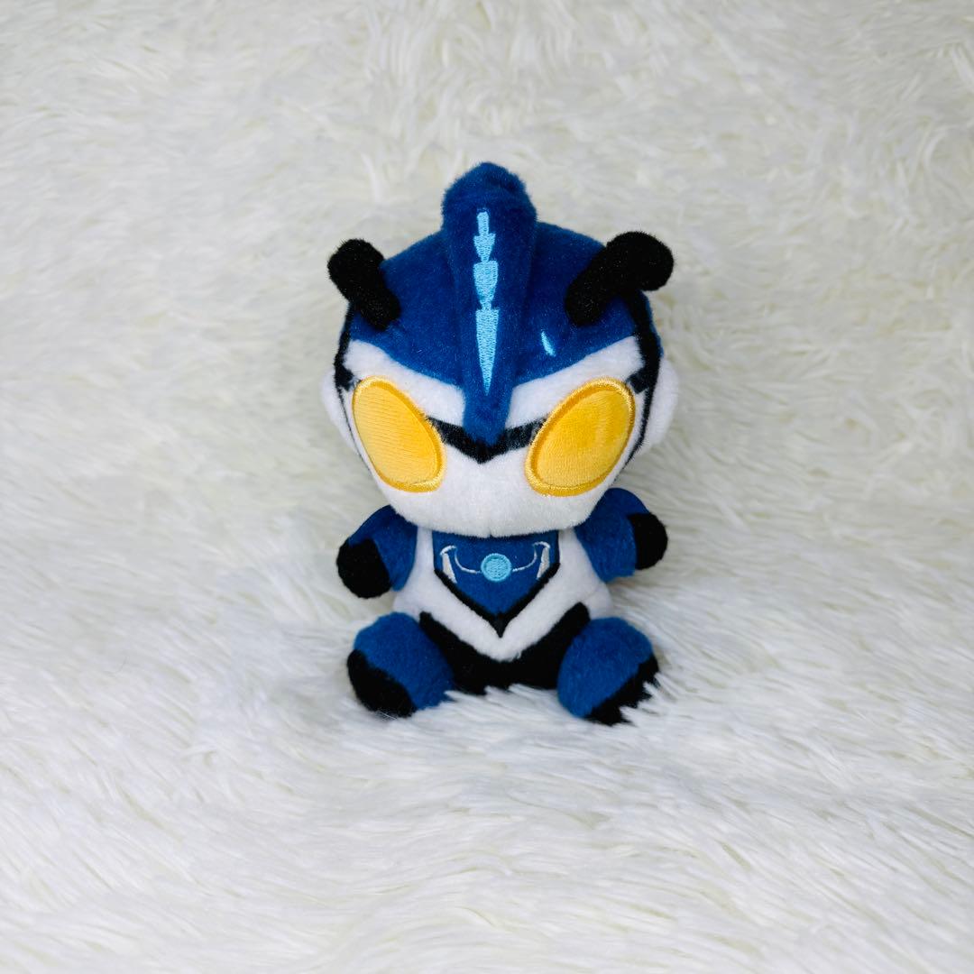 希少 ウルトラマンブル ふわふわ お座り ぬいぐるみ マスコット