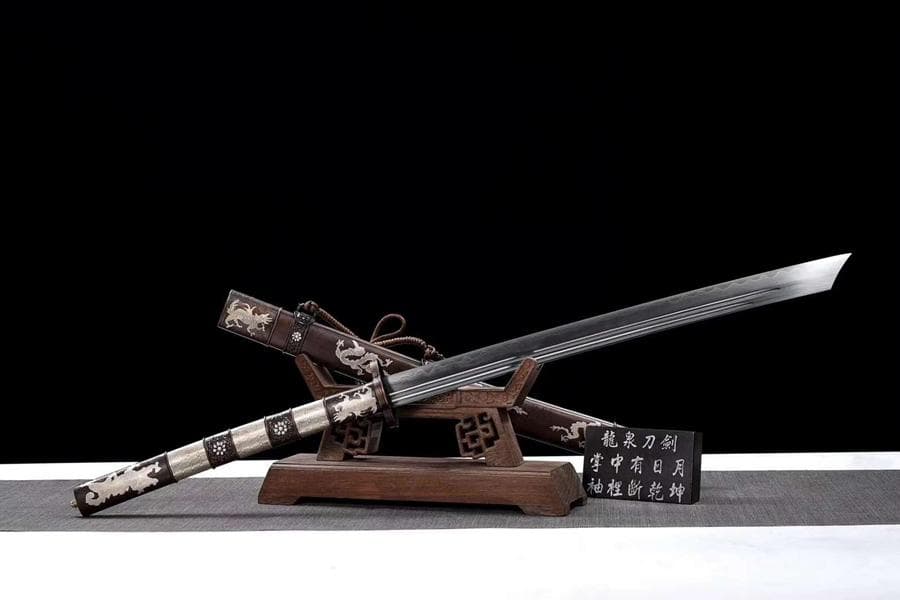 覇龍戦刃 模造刀 居合刀 武士道 武具 漢剣 唐刀 龍泉剣 手鍛造打