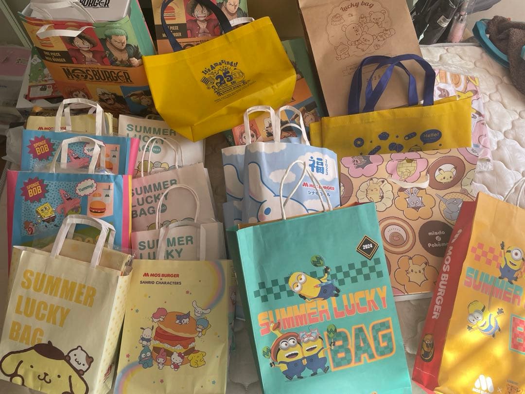 送料無料　モスバーガー ラッキーバッグ グッズ 大量 セット