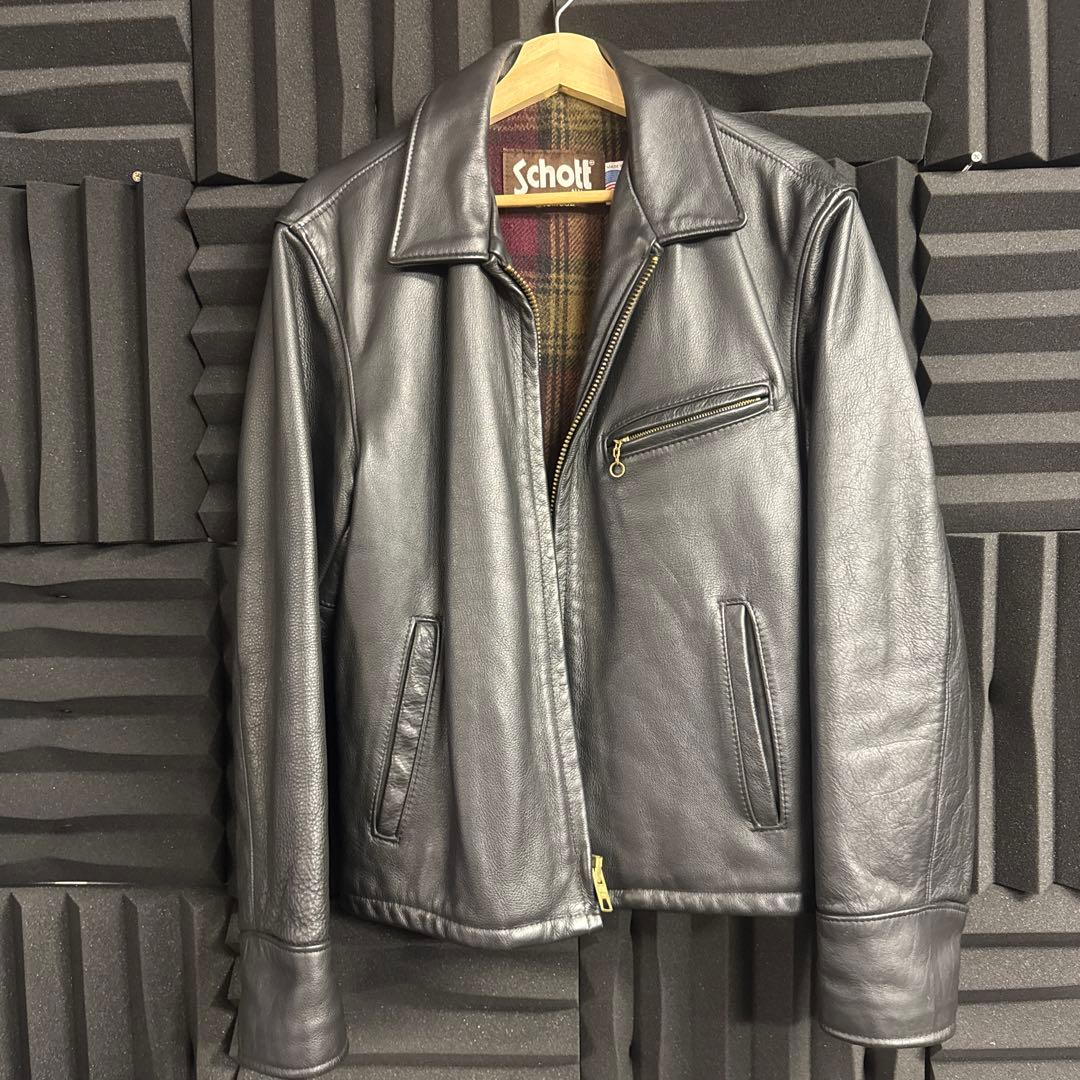 Schott ブラックレザー シングルライダースジャケット 40 2026年最新】schott シングルライダース 40の人気アイテム - メルカリ