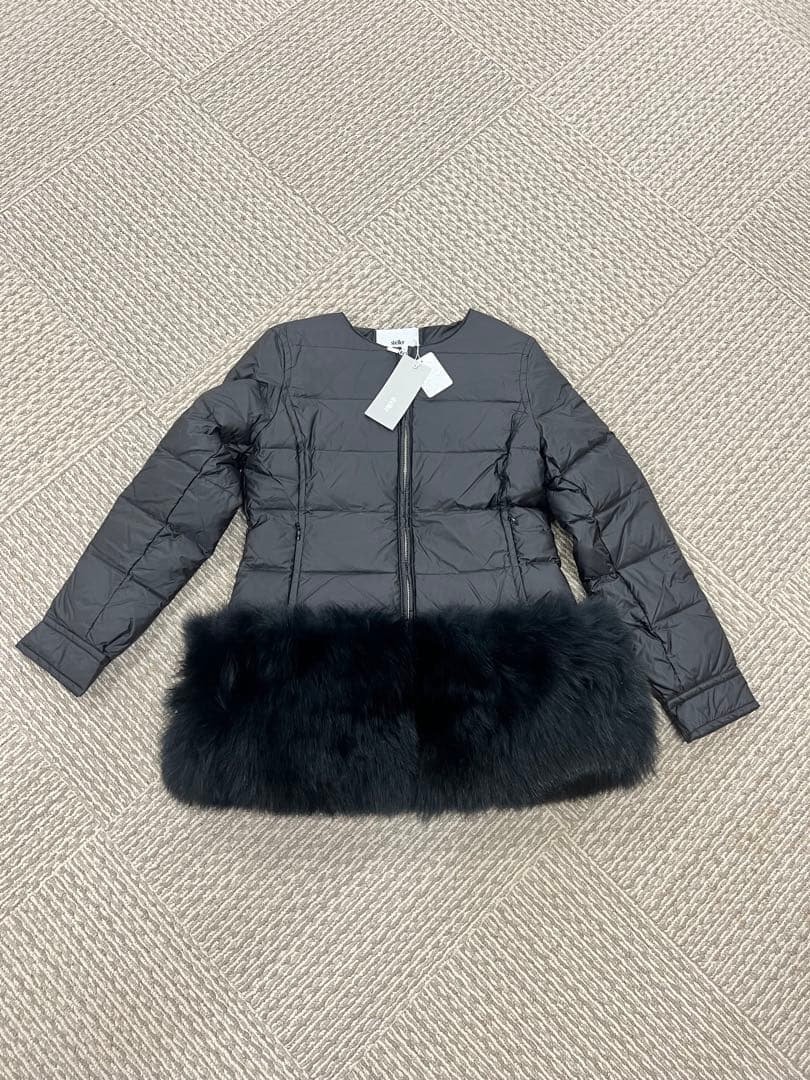 新品シェリエ sheller FOXファー ダウンジャケット - メルカリ