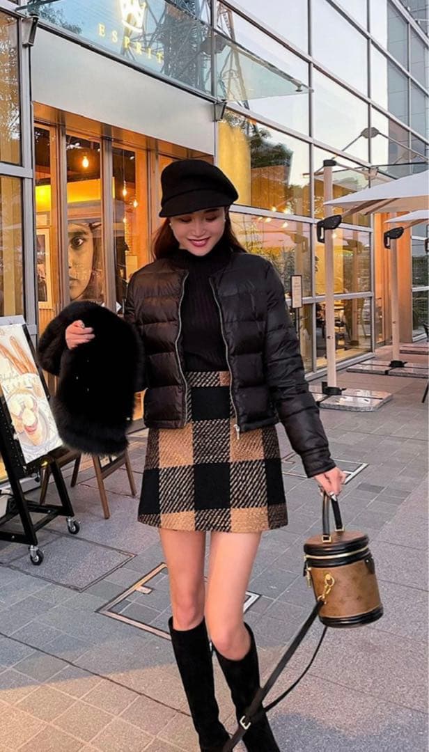 新品シェリエ sheller FOXファー ダウンジャケット - メルカリ