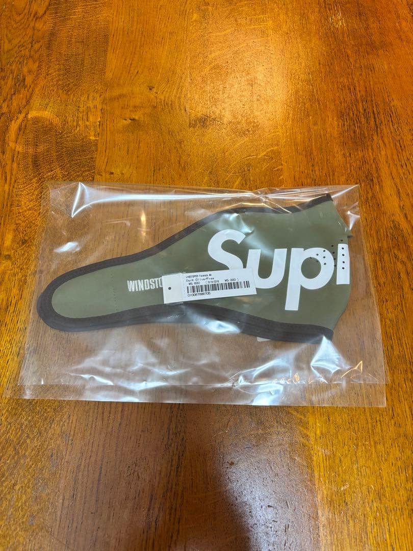 衛生医療用品・救急用品 Supreme WINDSTOPPER Facemask Dark Olive