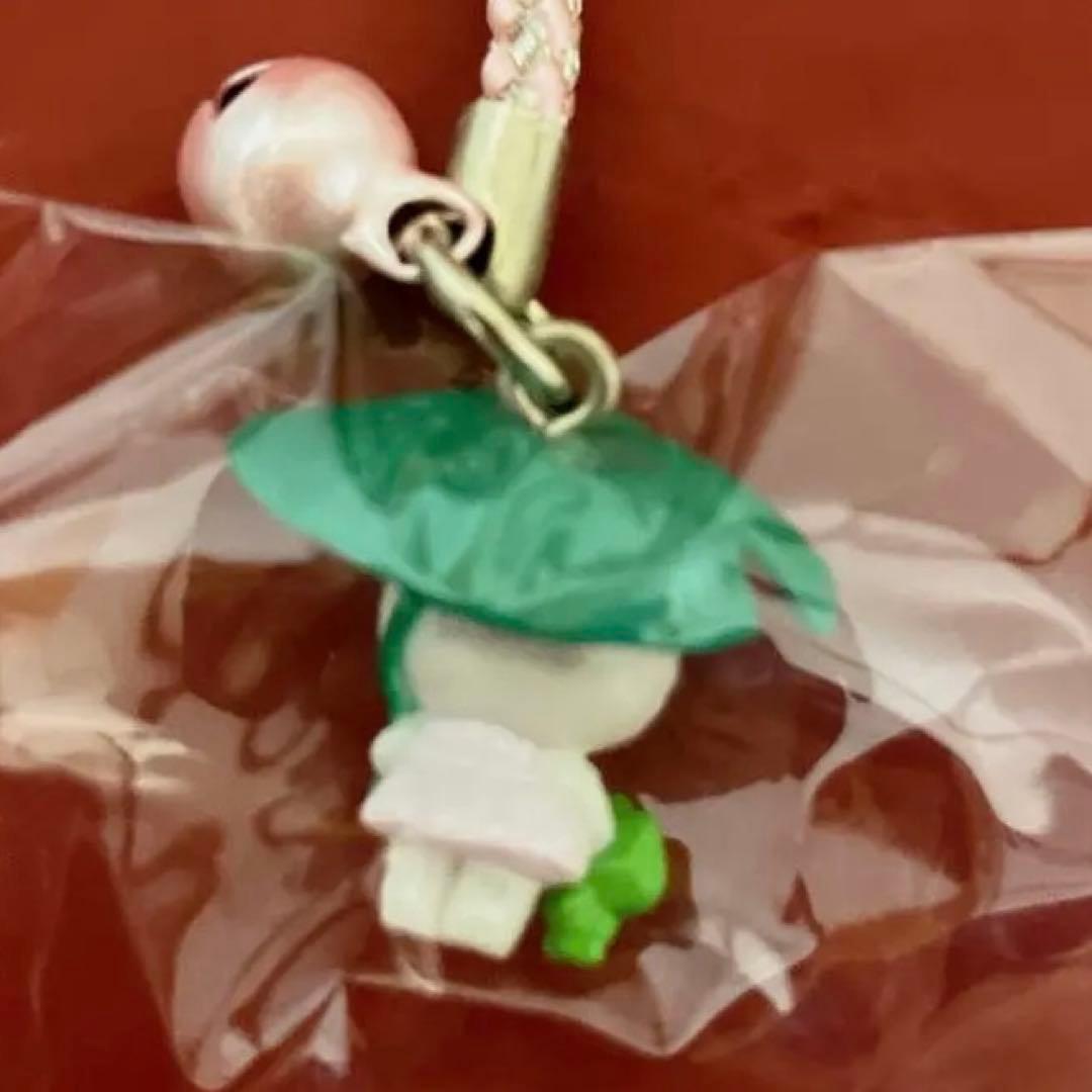 サンリオ ハローキティ ご当地キティ キティ根付け 葉っぱの傘 蓮 梅雨