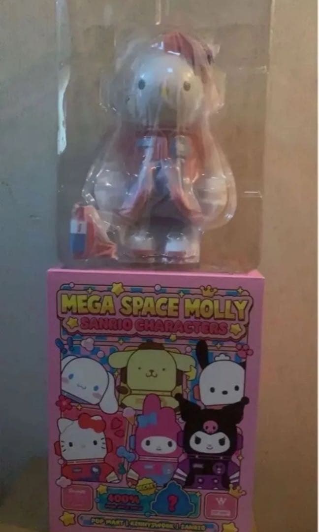 POP MART】サンリオ SPACE MOLLY ハローキティ ポップマート - メルカリ