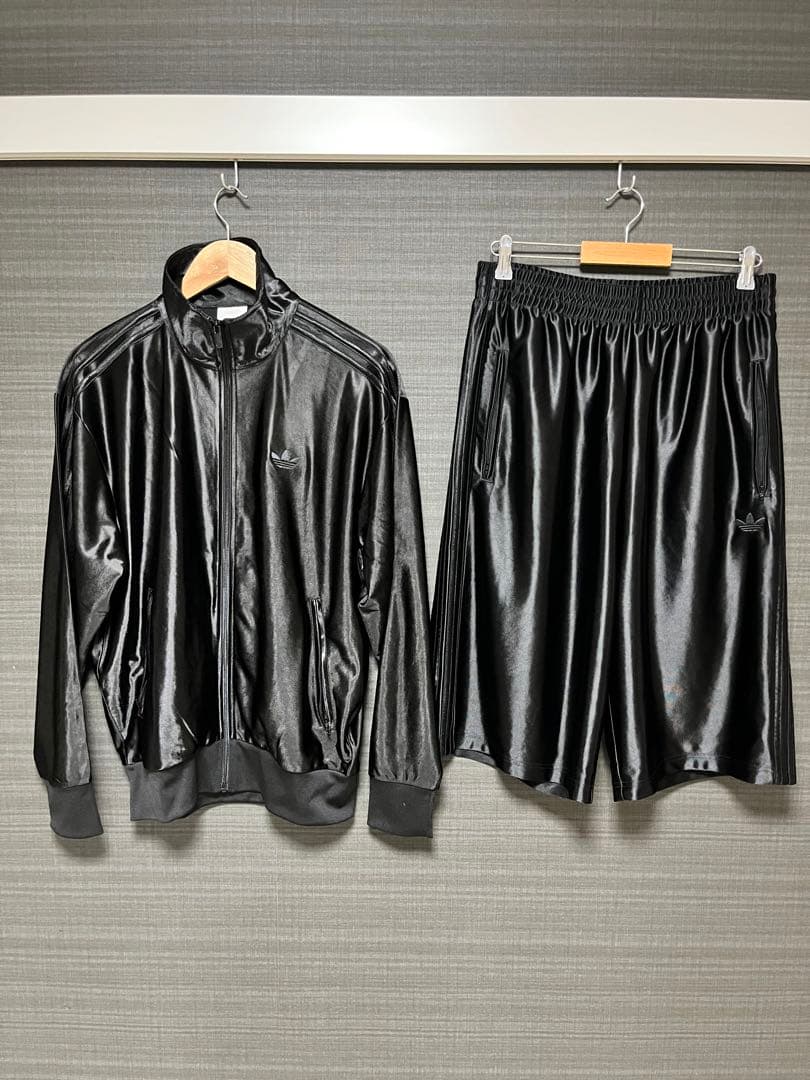 adidas originals firebird セットアップ　ハーフパンツ