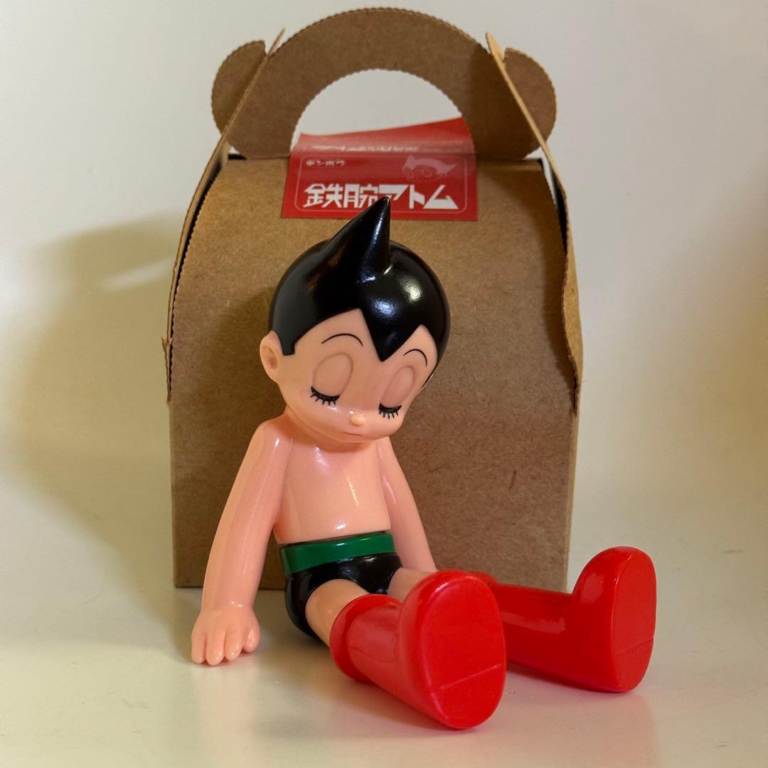 デンボク 鉄腕アトム 手塚治虫　ソフビ　レア 新商品】アートピースソフビ「手塚治虫キャラクターズ Sofvi
