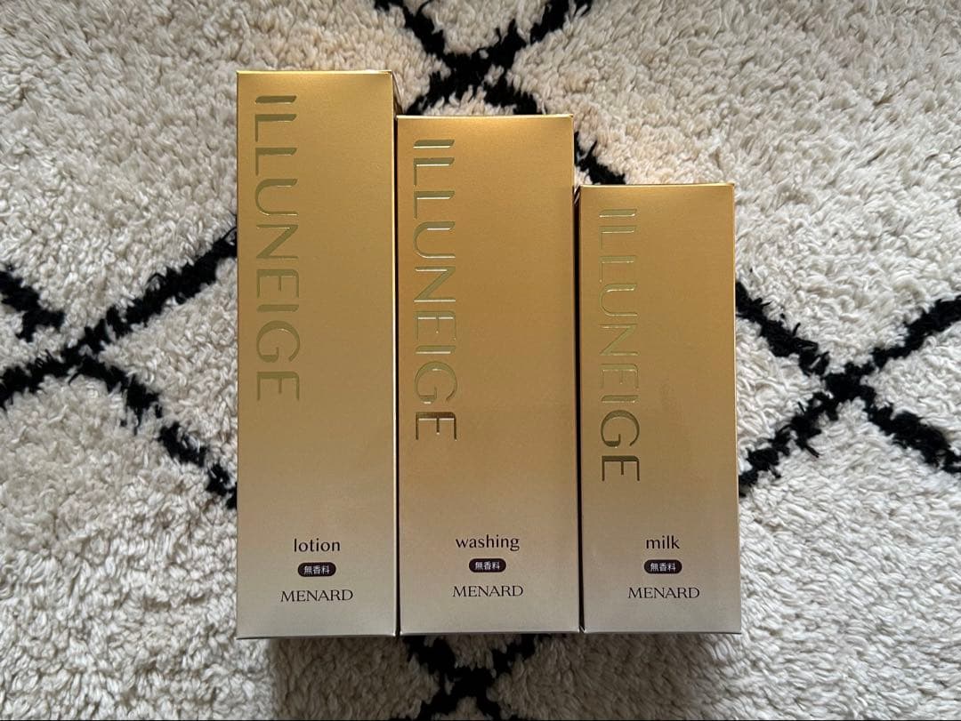 メナードイルネージュ(無香料)3点セット安藤フェアルーセント薬用デイクリーム1点