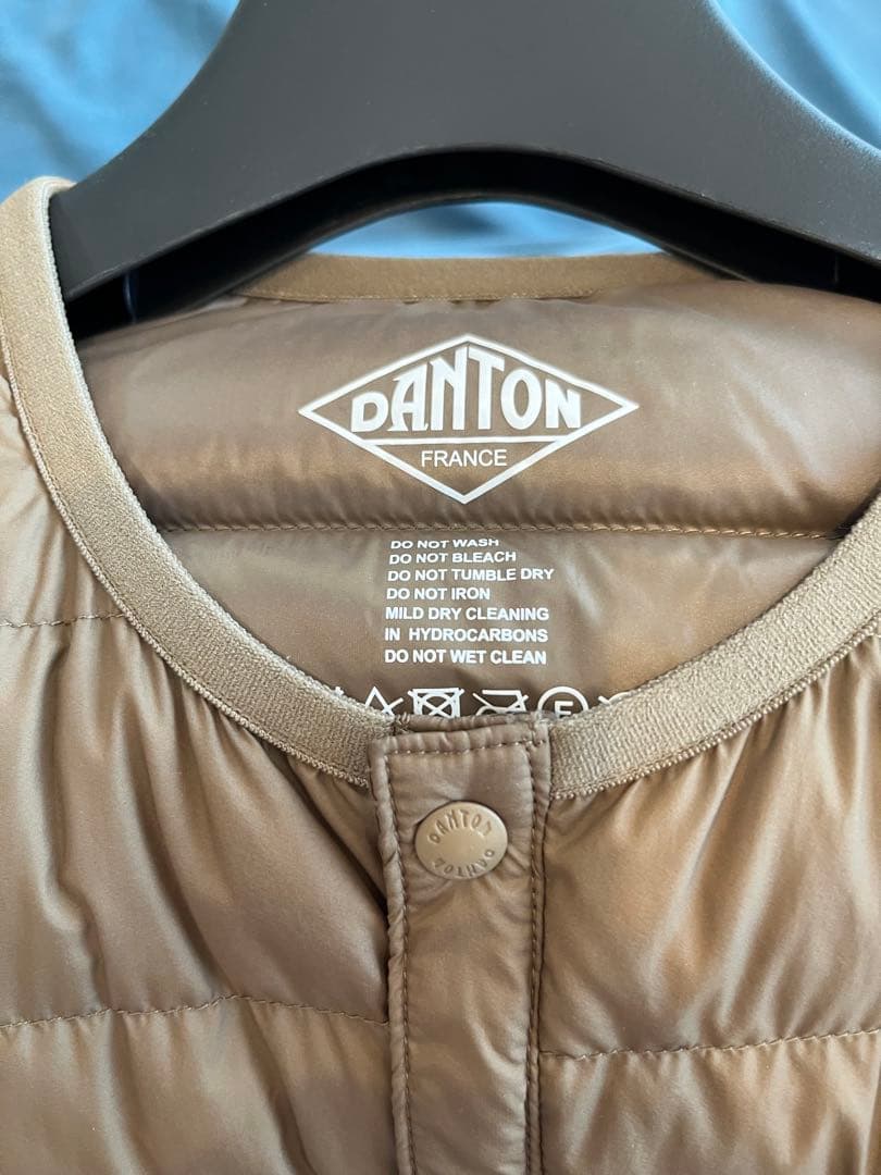 ダントン インナーダウン サンドベージュ M - メルカリ