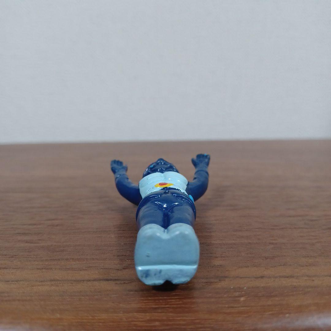 無版権 パチモノ 「仮面ライダー」風ペンダント・トップ ミニソフビ