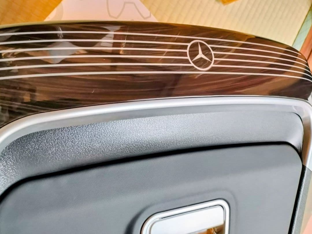 New w447RHD v220d vクラス 充電器付き シートバックテーブル - メルカリ