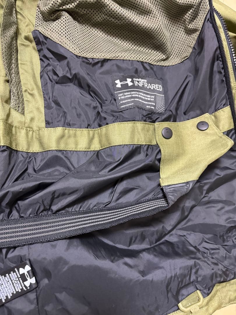 美中古】アンダーアーマー スノボウェア上下セット インナージャケット