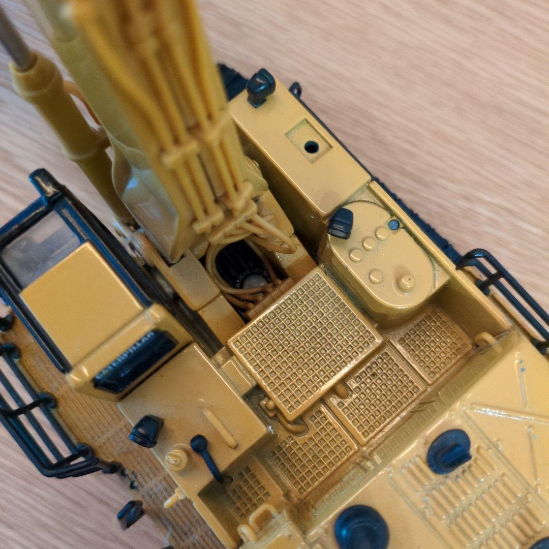 キャタピラー5110B バックホー 重機ミニチュア 模型 - メルカリ