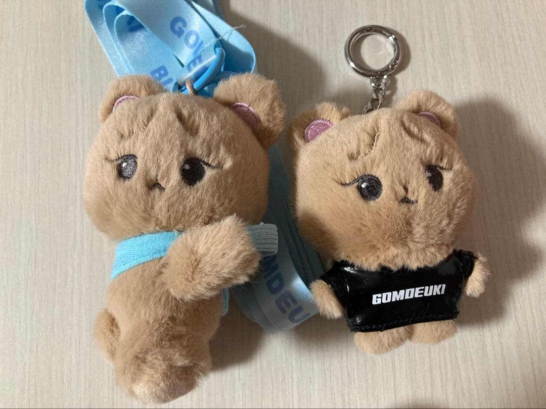 BLACKPINK ぬいぐるみキーチェーン gomdeuki jennieジェニ Blackpink Official Jennie Gomdeuki CHARACTER MINI KEYRING /+