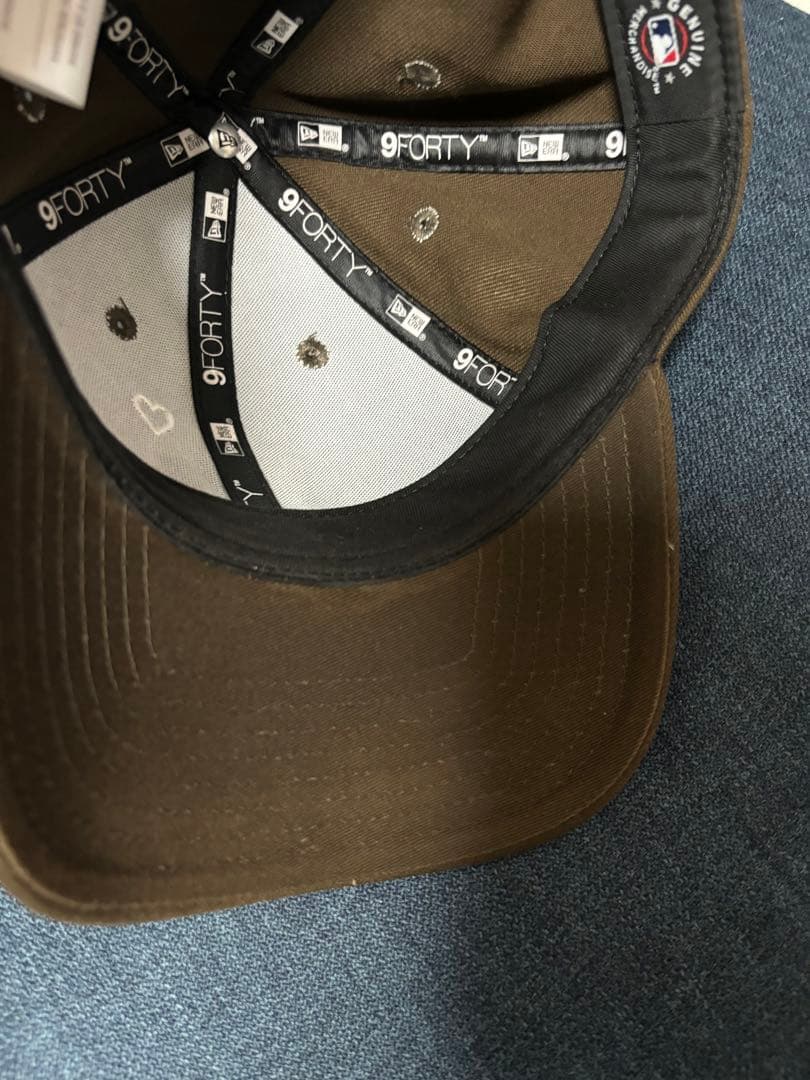 BASICKS NEWERA ブラウン 山田涼介 着用 - メルカリ