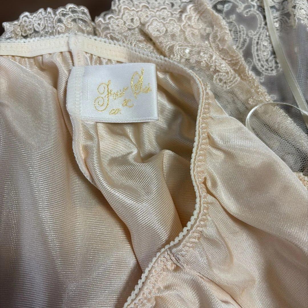 未使用品】FOUR SIS & CO.ブライダルインナー 3点セット - メルカリ