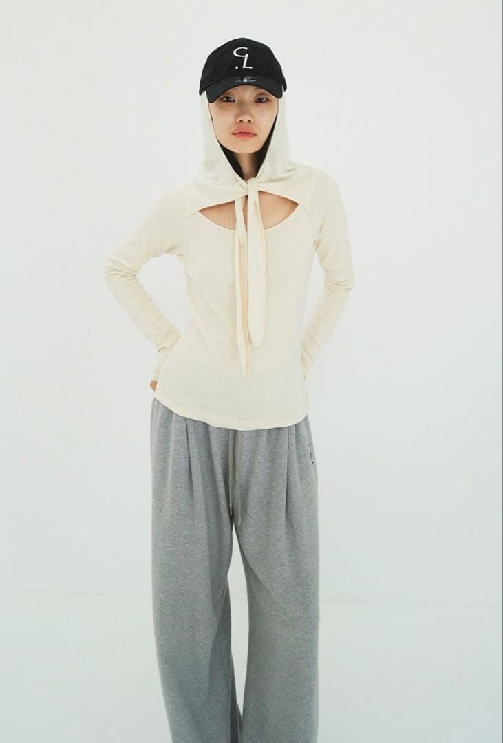 【新品・未使用】　clane BOW TIE HOODED CUT TOPS