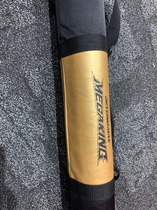 軟式バット MIZUNO製 ビヨンドマックス ギガキング 専用ケース付き