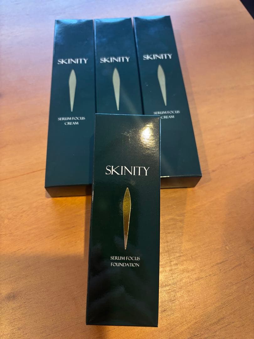 SKINITY セラムフォーカスファンデーション & クリーム