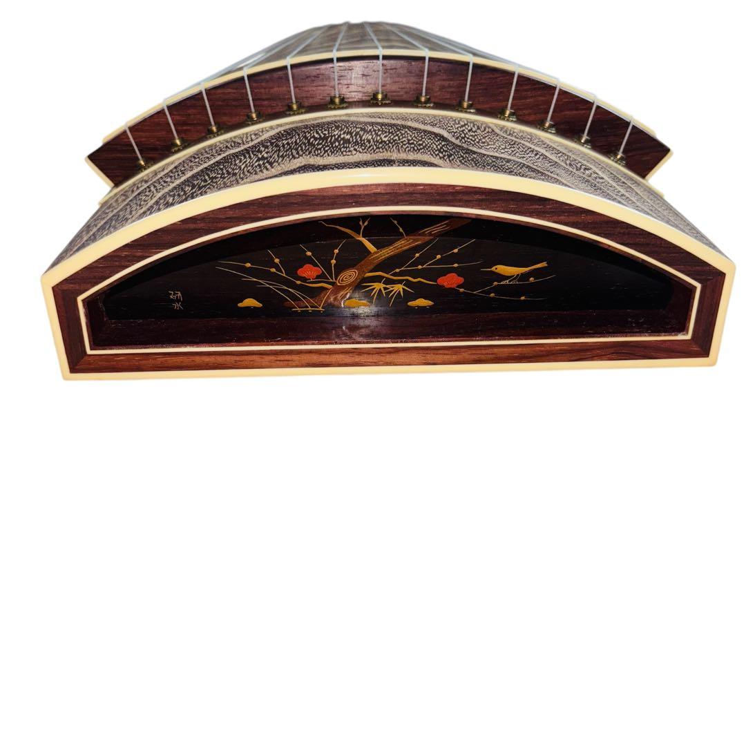 琴 箏 研水 13弦 山田流 並甲 すだれ彫り 蒔絵 全長182cm - メルカリ