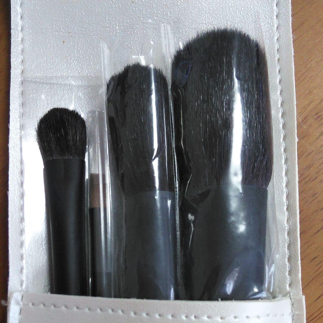 高嶋メイクブラシ