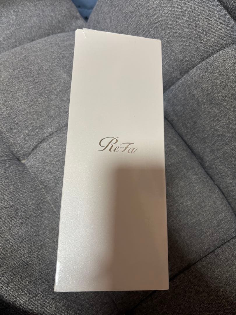 12月まで限定値段 ReFa美容器 本体と付属品 定価40000円