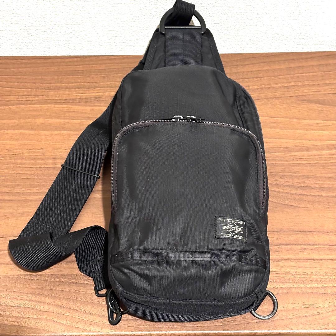 POTER ポーターフラッシュ スリングショルダーバッグ ボディバッグ