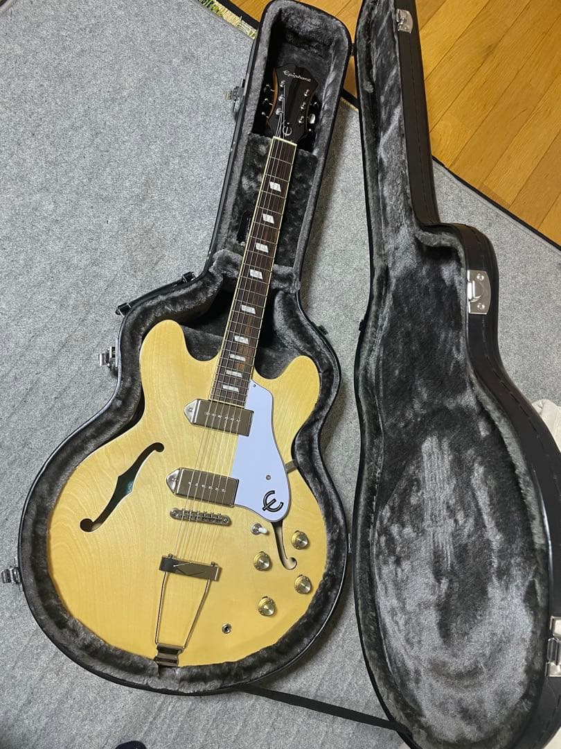 純正ハードケース付！Epiphone Casino エピフォン　カジノ　ギブソン Yahoo!オークション -「エピフォン カジノ ハードケース」の落札相場