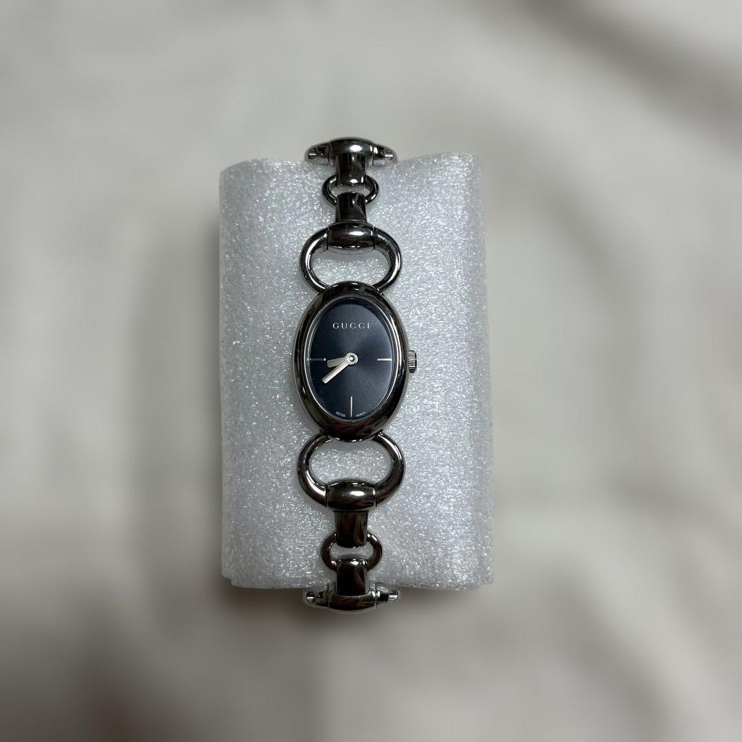 【期間限定値下げ〜10/23】GUCCI シルバー オーバルブレスレットウォッチ GUCCI（グッチ） ブレスレット メンズ レディース ブランド インター