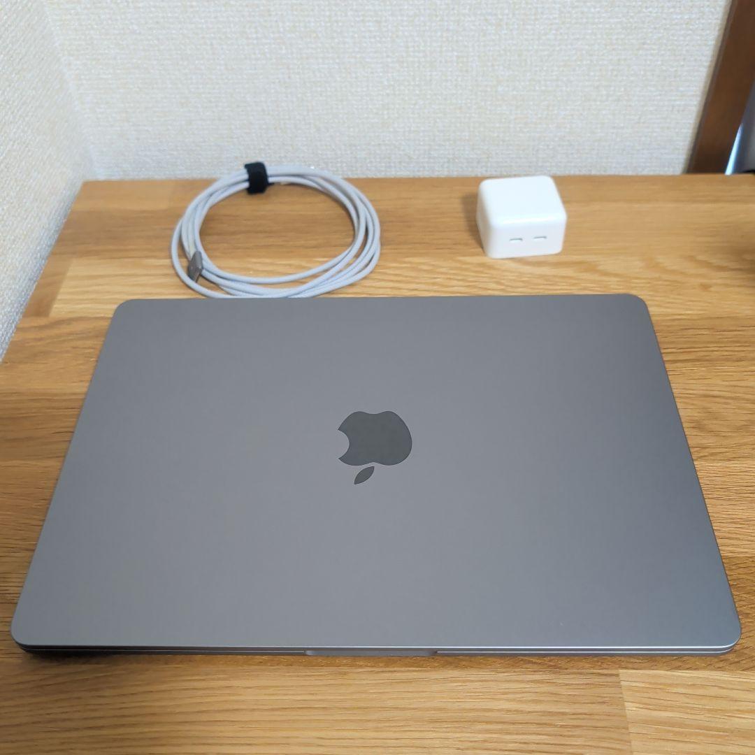 MacBook Air M2 13インチ 8GB/256GB シルバー
