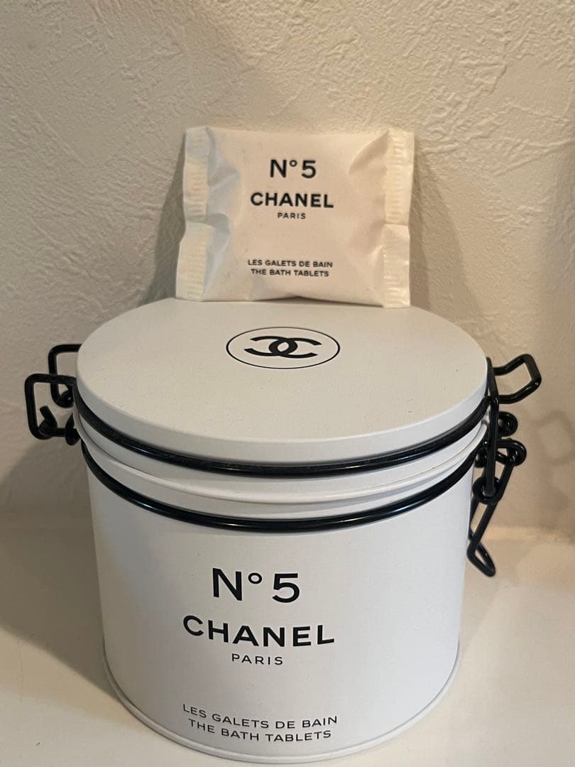 CHANEL シャネル　N°5　100周年記念特別限定品　N°5 バスタブレット