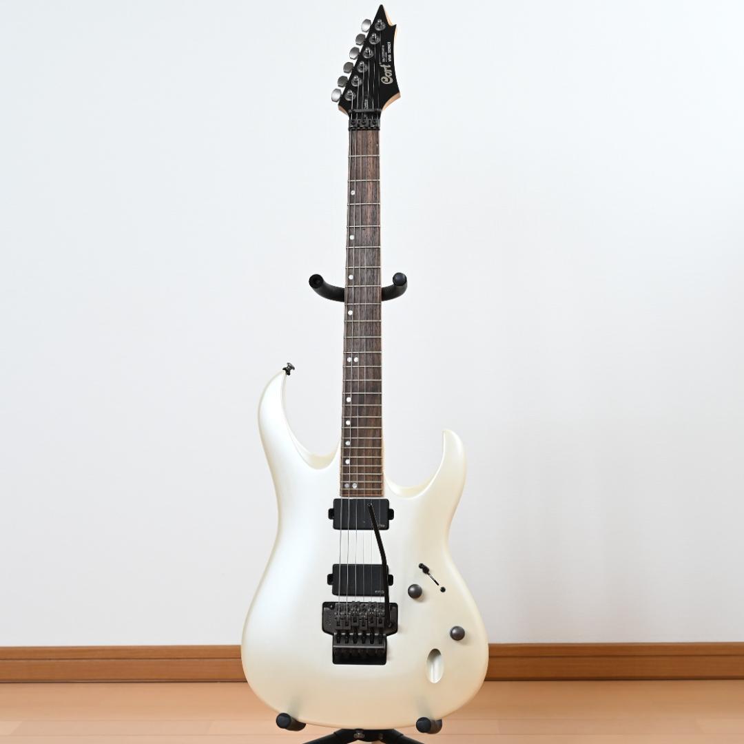 Cort VIVA Custom コルト 白 ホワイト エレキギター G007