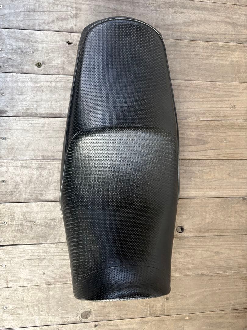 XJR1300 RP03J 純正シート