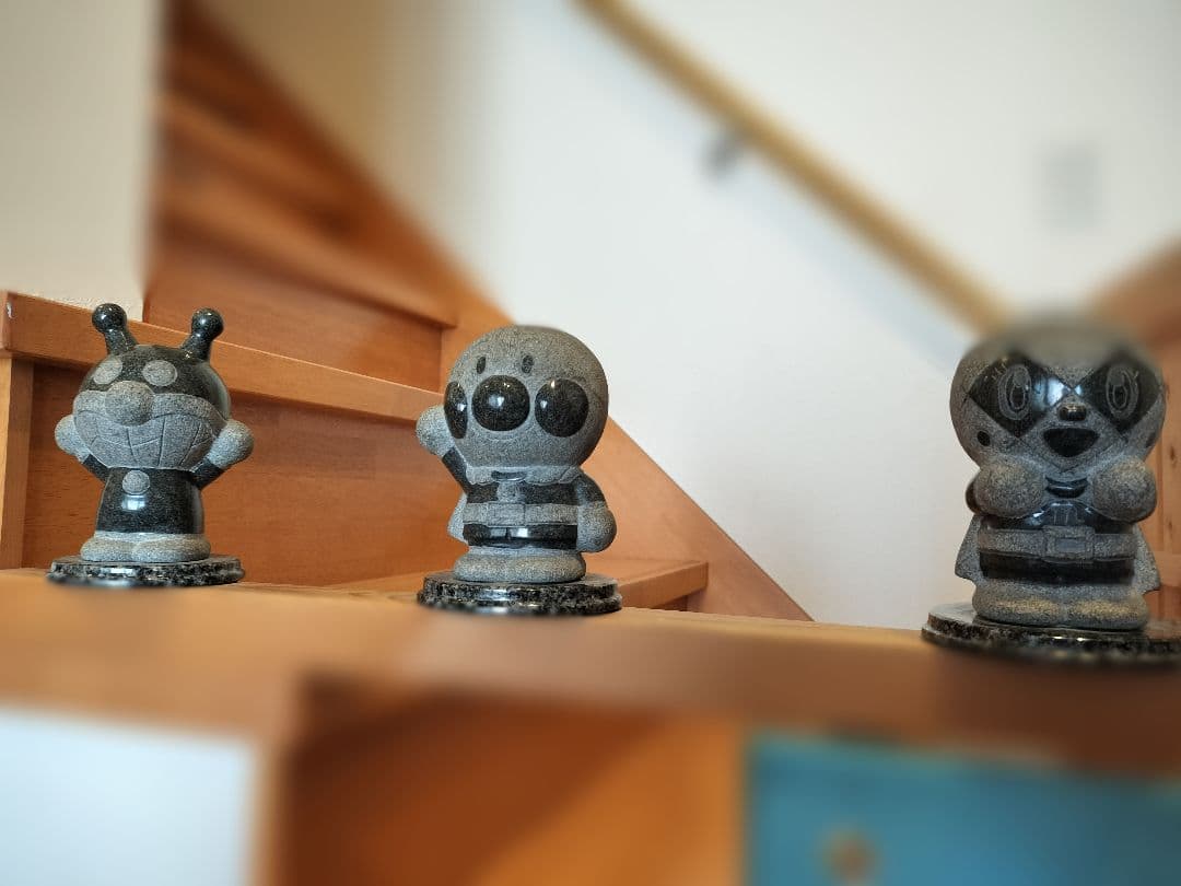 美品！希少！ 御影石 TAKAO 彫刻 バイキンマン　アンパンマン　メロンパンナ