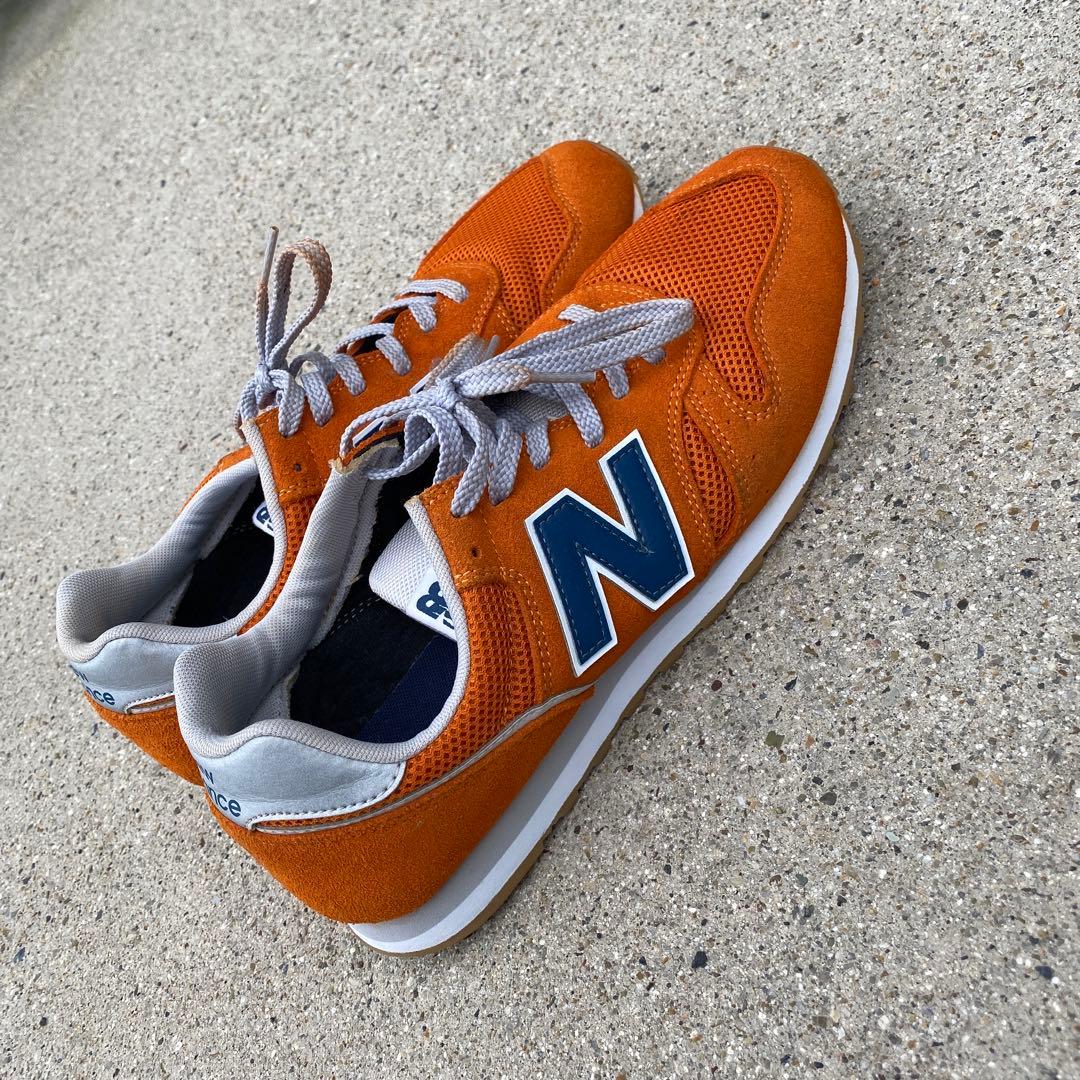 ニューバランス373 明るめのオレンジ - メルカリ
