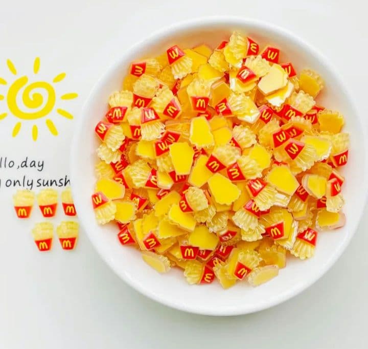 商品説明必読!!マック フライドポテト★ネイルパーツ 5個セット