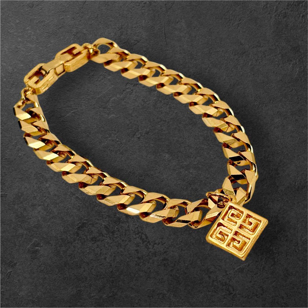 【小僧ページ 】ジバンシィ ブレスレット