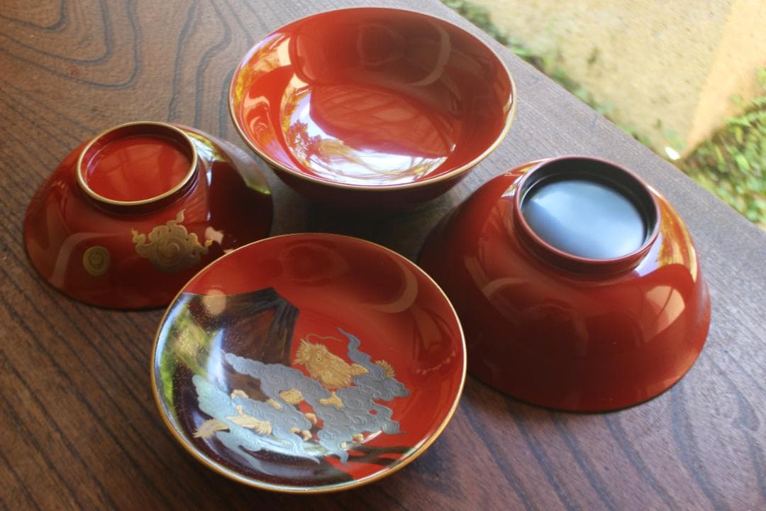 デッドストック！上質金縁朱漆に極上宝珠龍蒔絵の映えるお椀2点（検輪島塗京塗懐石椀