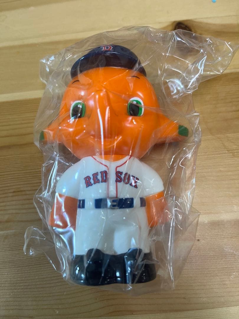 サトちゃん レッドソックス 貯金箱 フィギュア ソフビ 未開封品 - メルカリ
