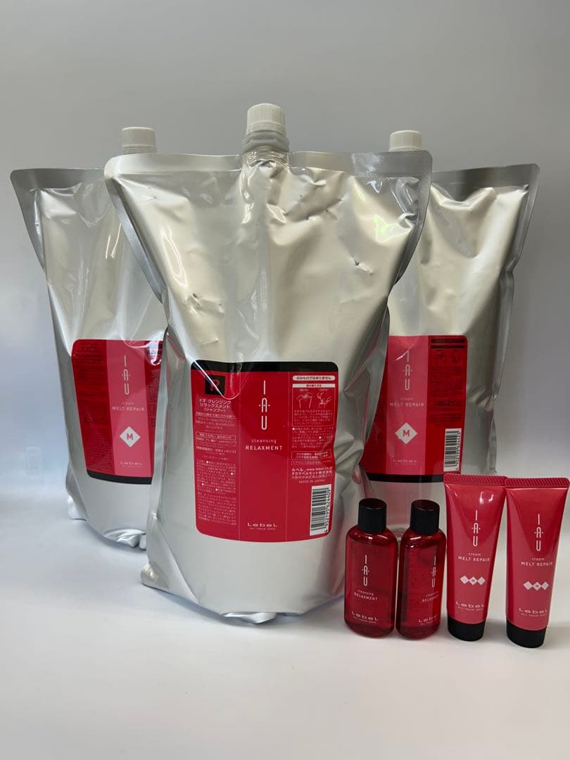 ルベル　イオシャンプー、トリートメント2500ml詰替