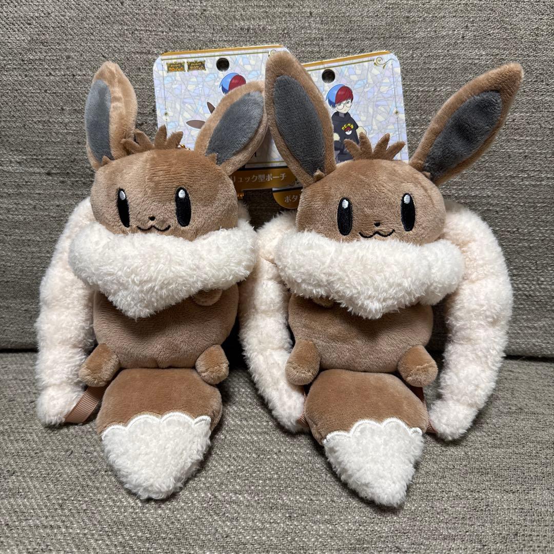 ボタンのイーブイリュック型 ポーチ ポケモンセンター - メルカリ