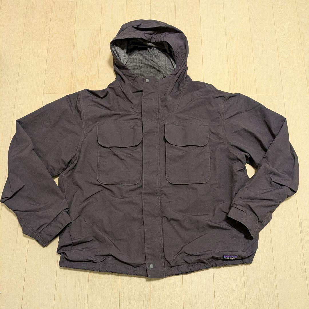patagonia フード付きナイロンジャケット ダークグレー patagonia（パタゴニア）の「【ヴィンテージ古着】Patagonia