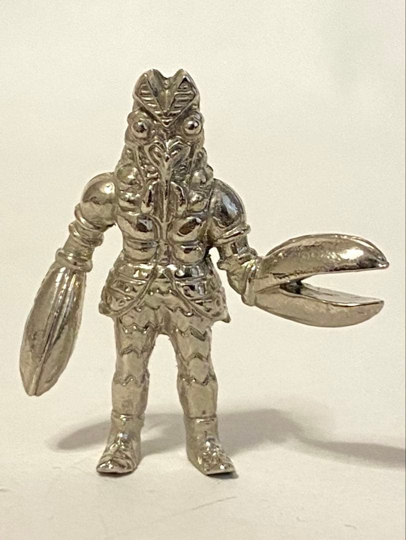 鉄の城工房 メタルシリーズ ウルトラマンと怪獣セット 8種