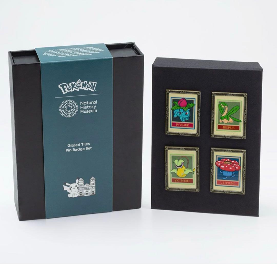 【限定品】ポケモン30周年 ロンドン自然史博物館コラボ　ピンバッジ 4個セット ポケモン30周年 ロンドン自然史博物館コラボ ピンバッジ 4個セット